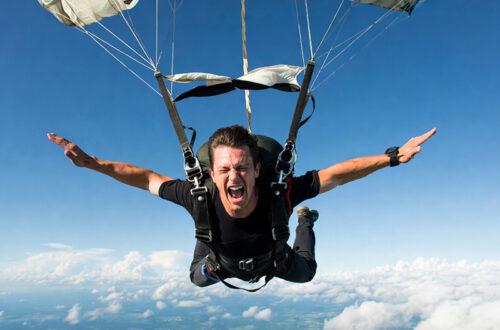 スカイダイビング